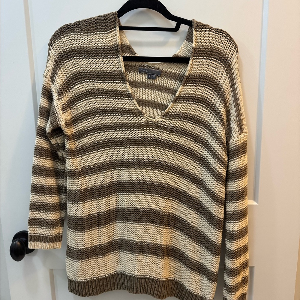 Vince size small crochet knit sweater